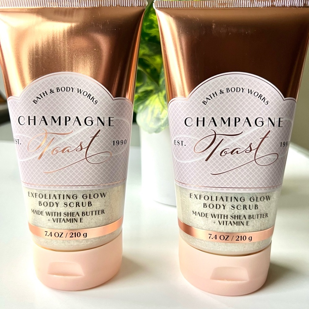 Bath & Body Works Champagne Toast Exfoliating Body Scrub - NWT
